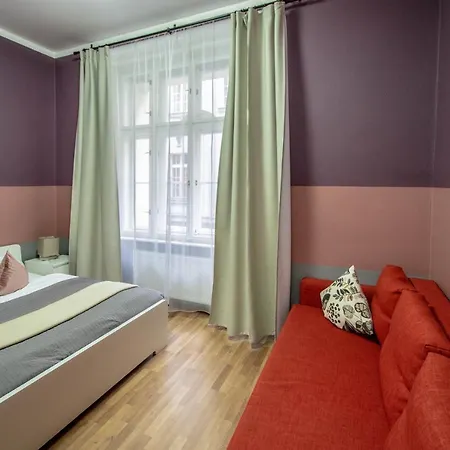 Ruzova By Ruterra Apartment Prague