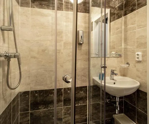 Hotel Ruzova By Ruterra *